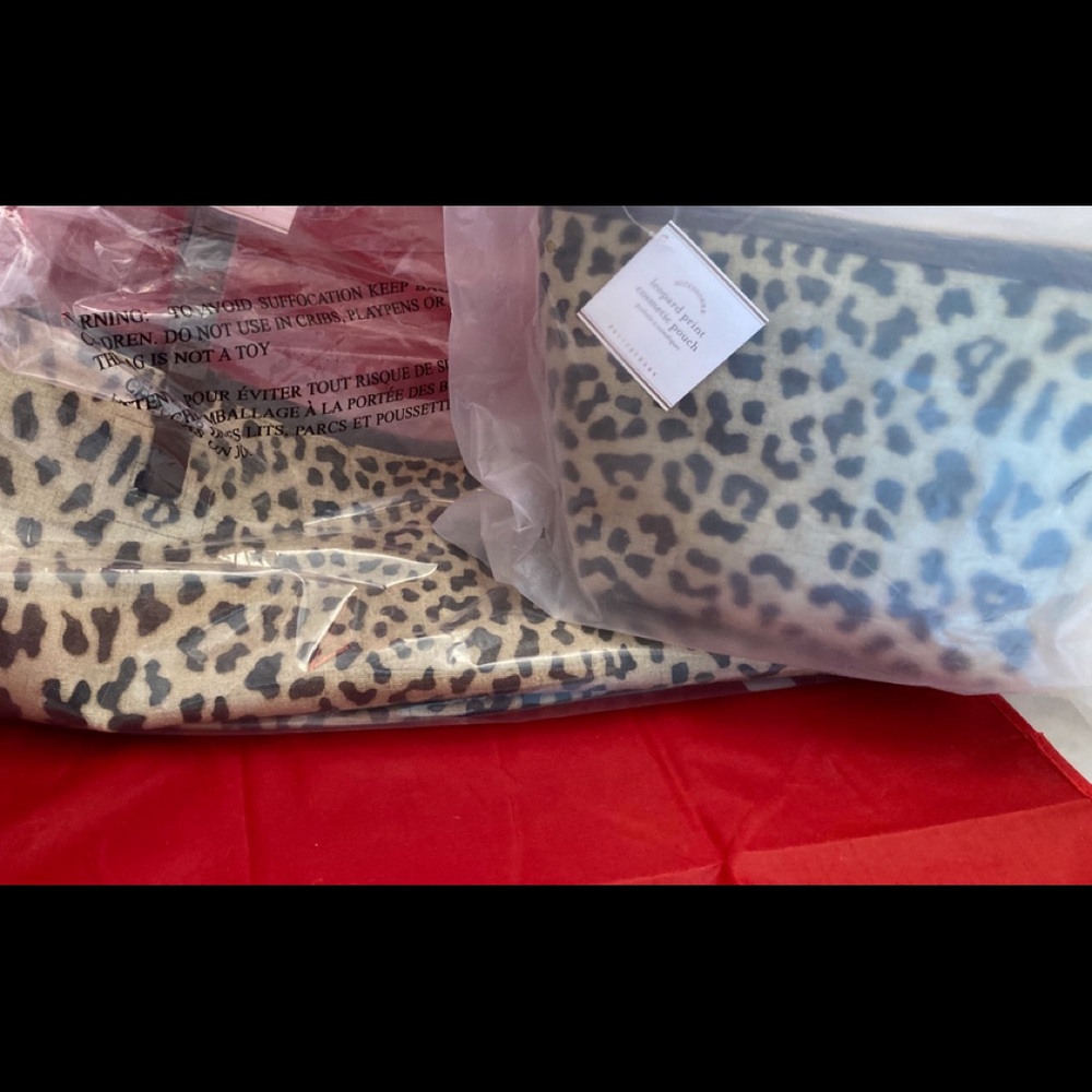New Pottery Barn Canvas Animal Print Tote & Pouch